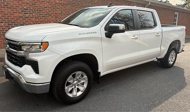 2025 CHEVROLET Silverado