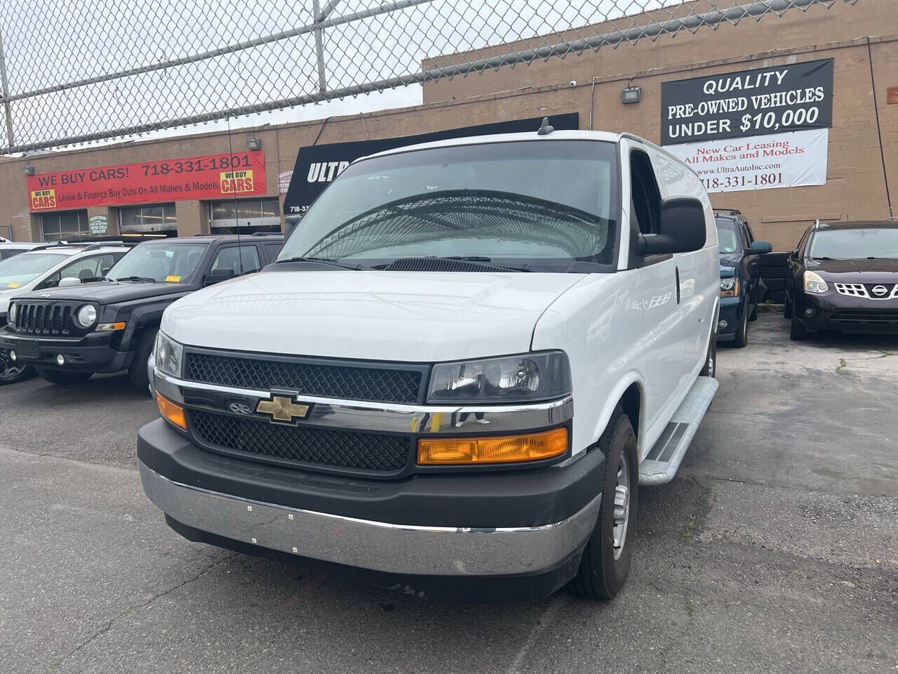 2023 CHEVROLET Express