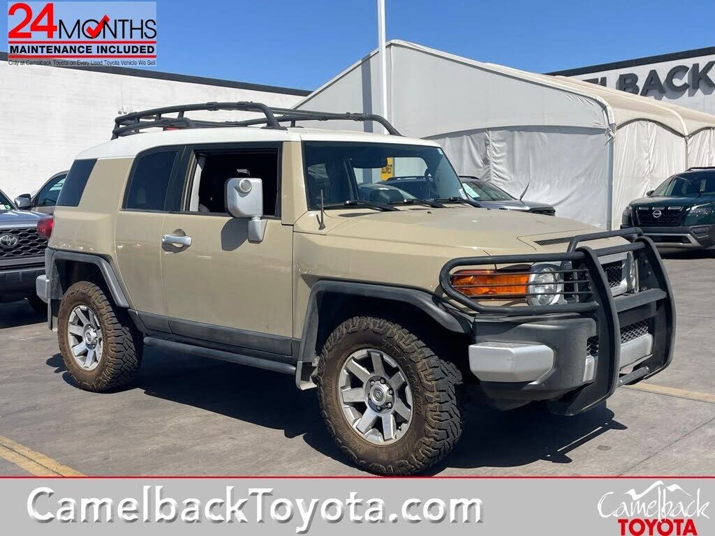 2014 TOYOTA FJ Cruiser