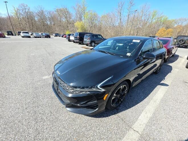 2022 KIA K5