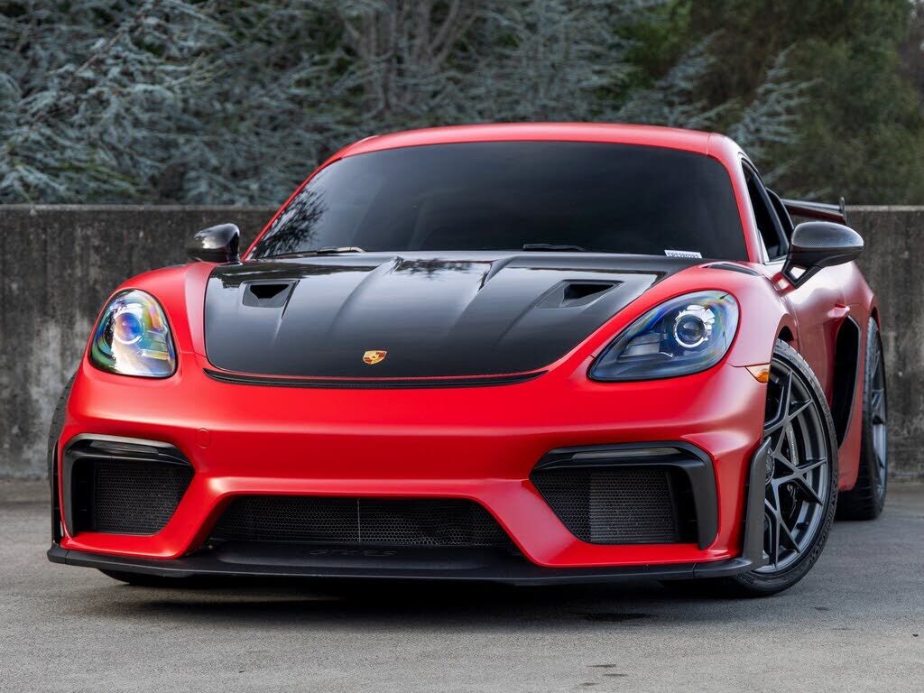 2023 PORSCHE 718