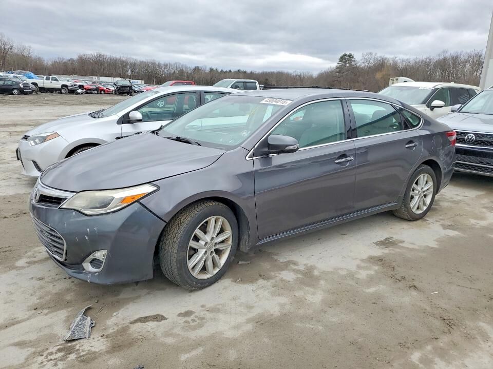 2014 TOYOTA Avalon