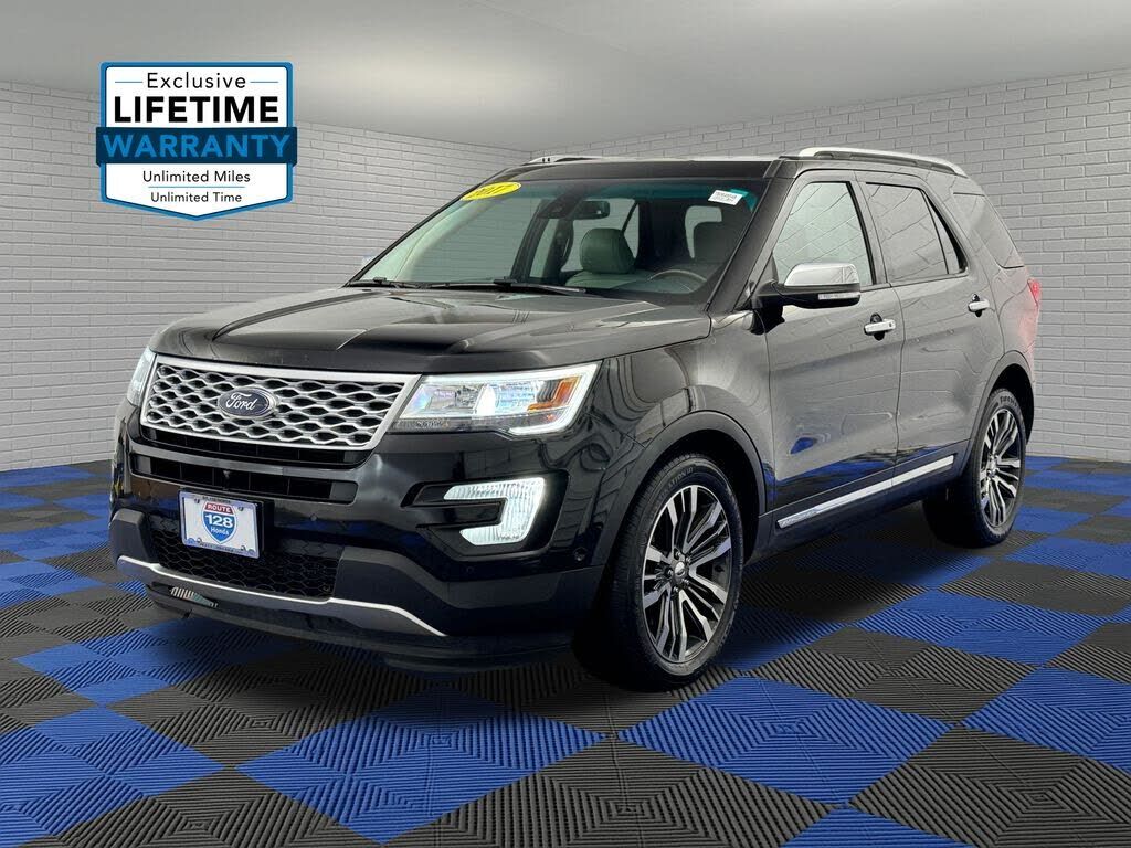 2017 FORD Explorer