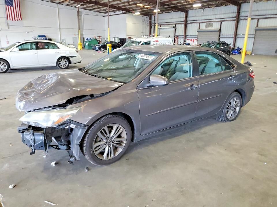 2017 TOYOTA Camry