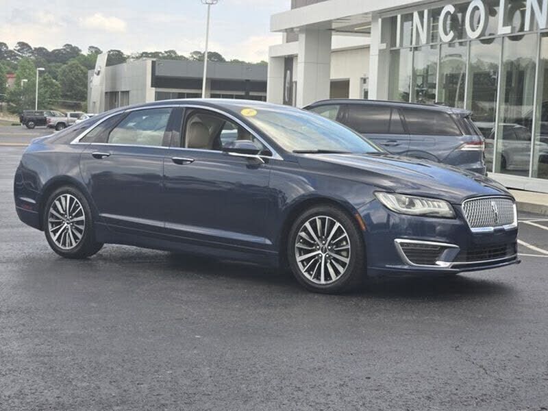 2017 LINCOLN MKZ