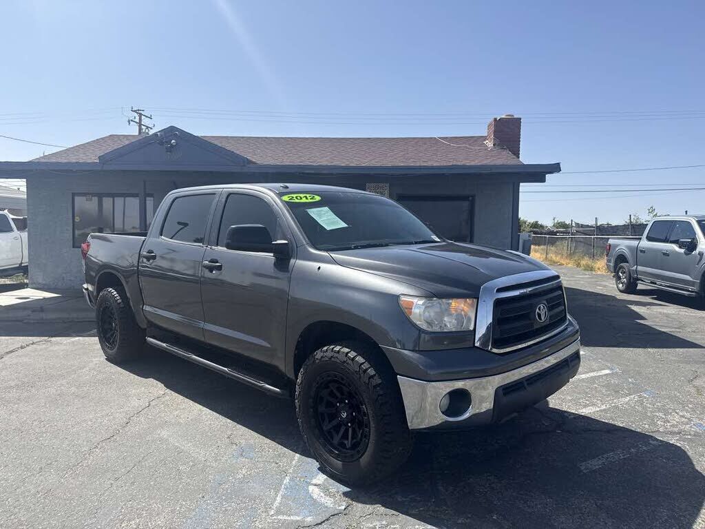 2012 TOYOTA Tundra