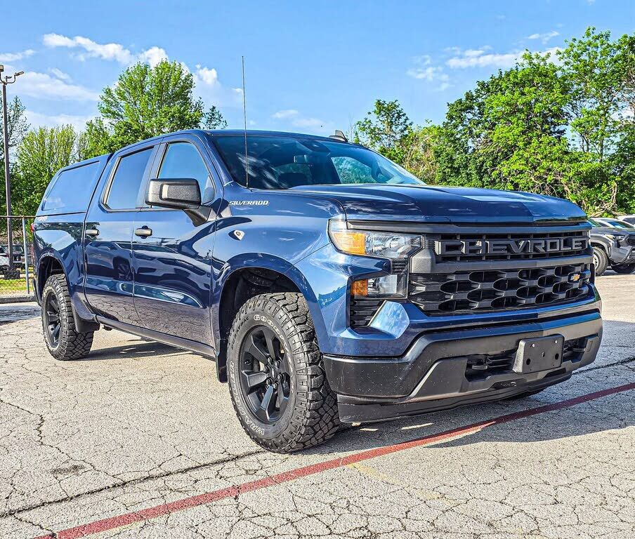 2023 CHEVROLET Silverado