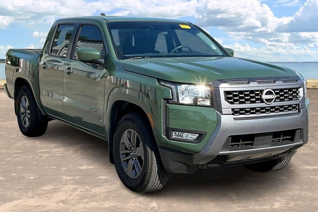2025 NISSAN Frontier