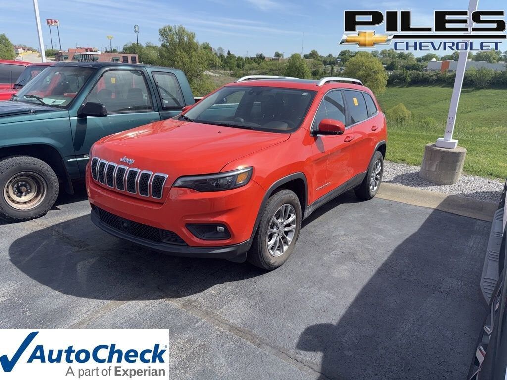 2021 JEEP Cherokee