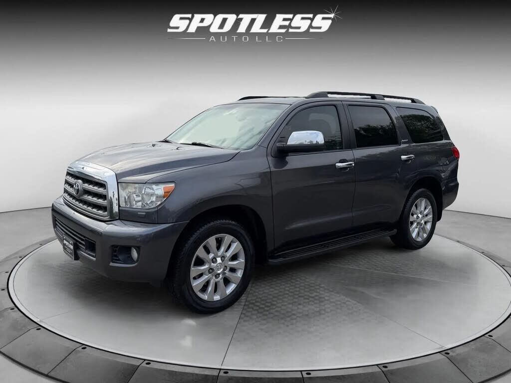 2015 TOYOTA Sequoia