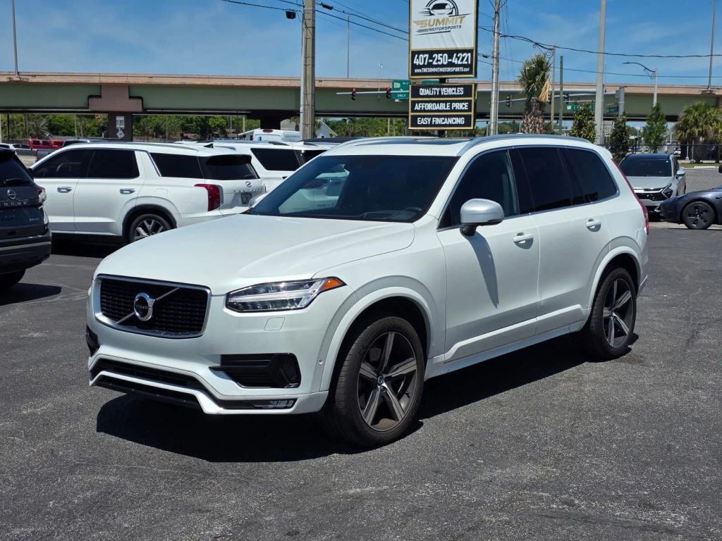 2019 VOLVO XC90
