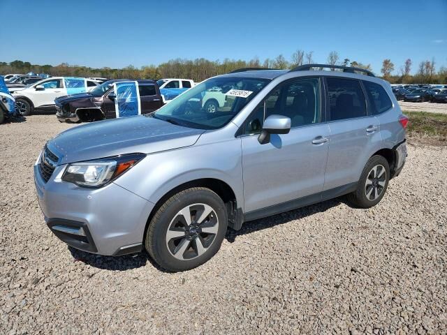 2017 SUBARU Forester