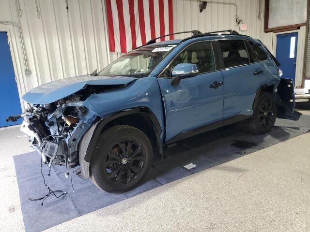 2022 TOYOTA RAV4