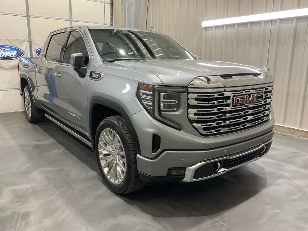 2024 GMC Sierra