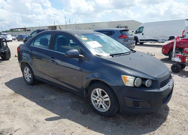 2013 CHEVROLET Sonic