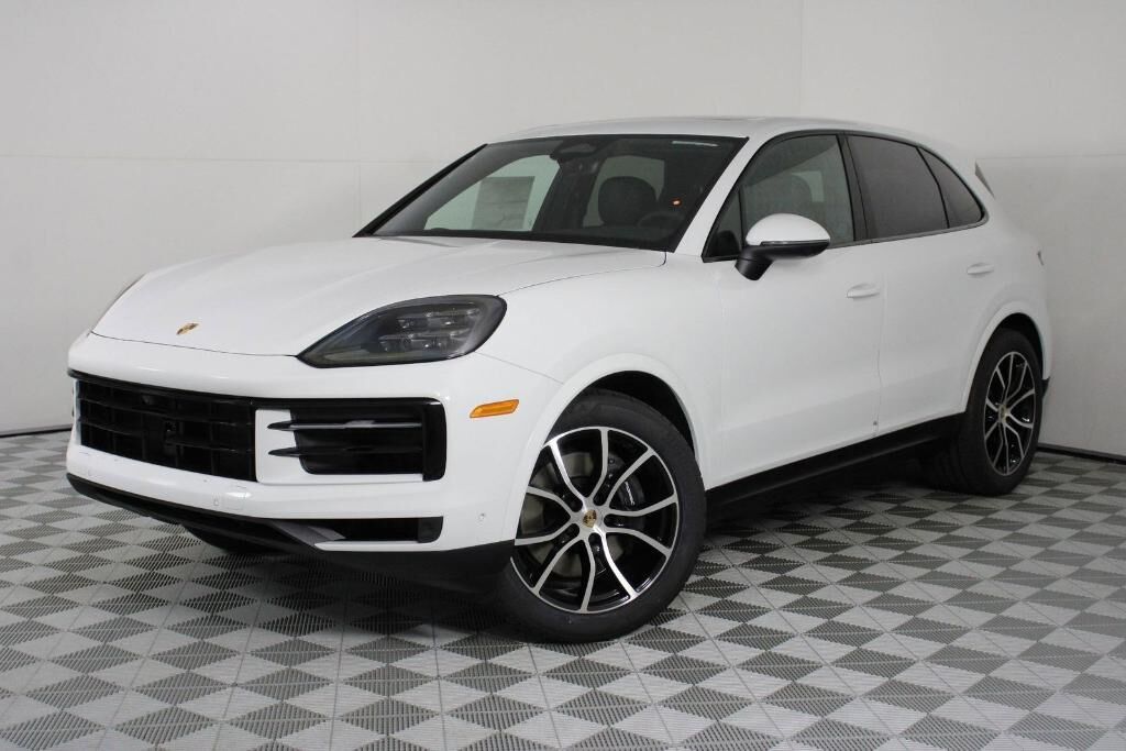2026 PORSCHE Cayenne