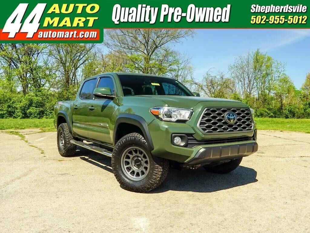 2022 TOYOTA Tacoma