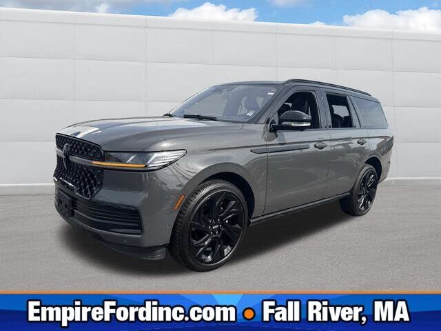 2025 LINCOLN Navigator