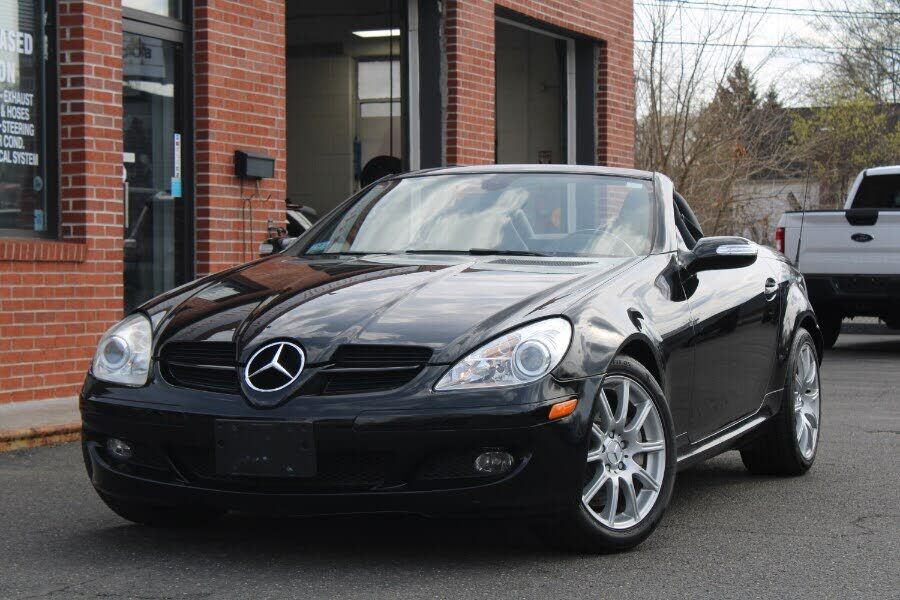 2005 MERCEDES-BENZ SLK-Class