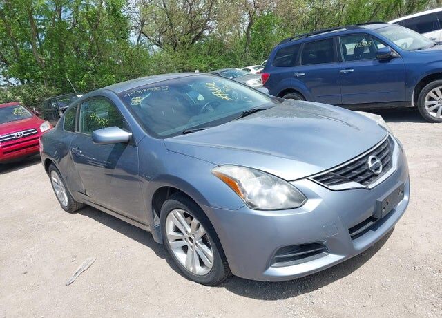 2010 NISSAN Altima