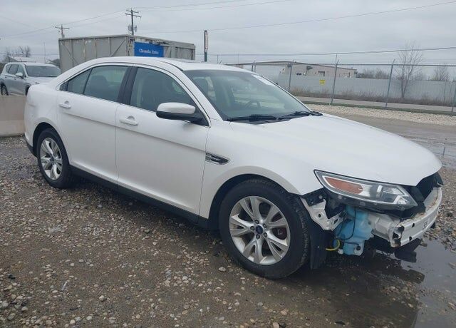 2011 FORD Taurus