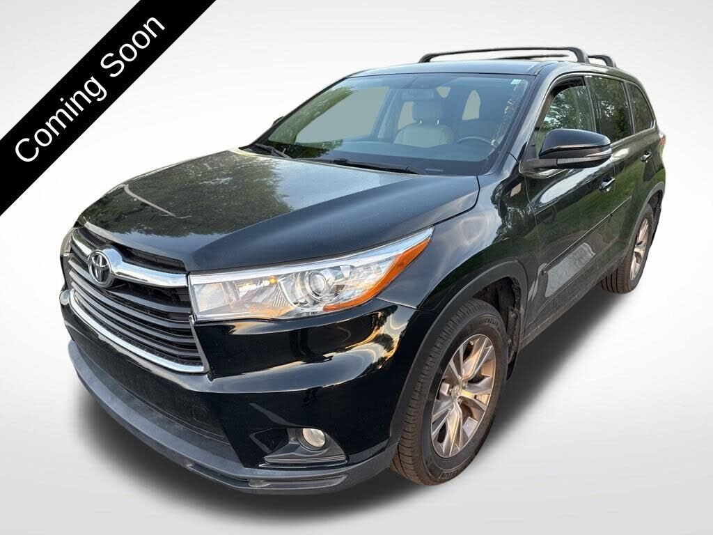2015 TOYOTA Highlander