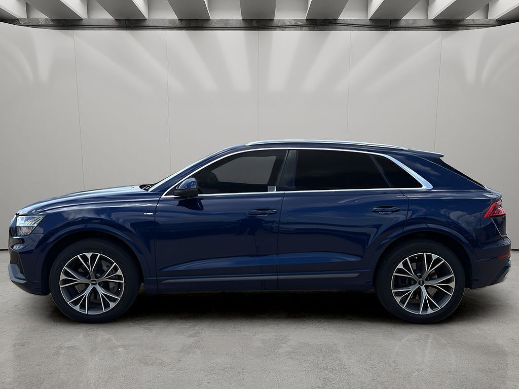 2021 Audi Q8