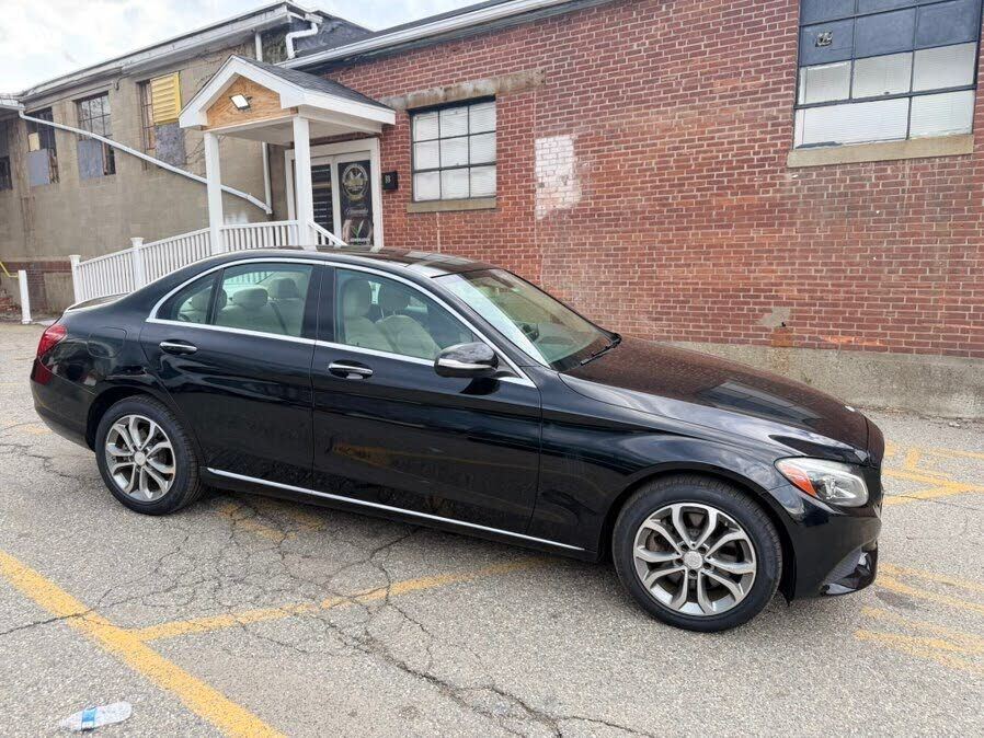 2015 MERCEDES-BENZ C-Class