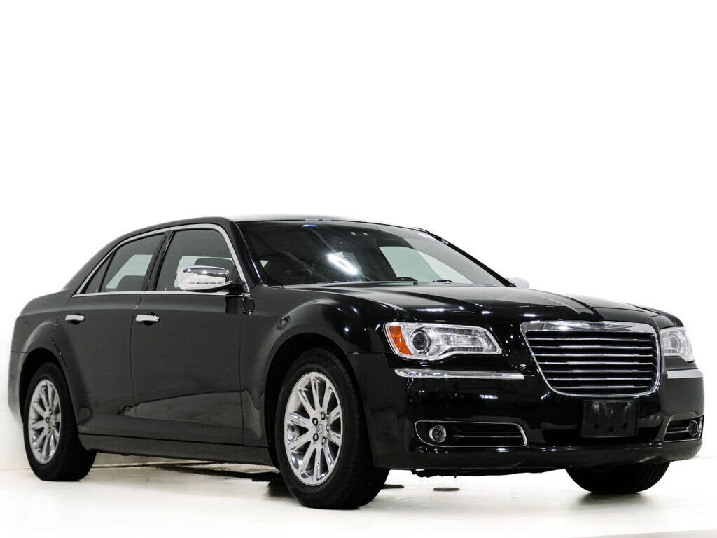 2013 CHRYSLER 300