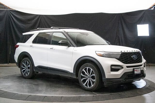 2024 FORD Explorer