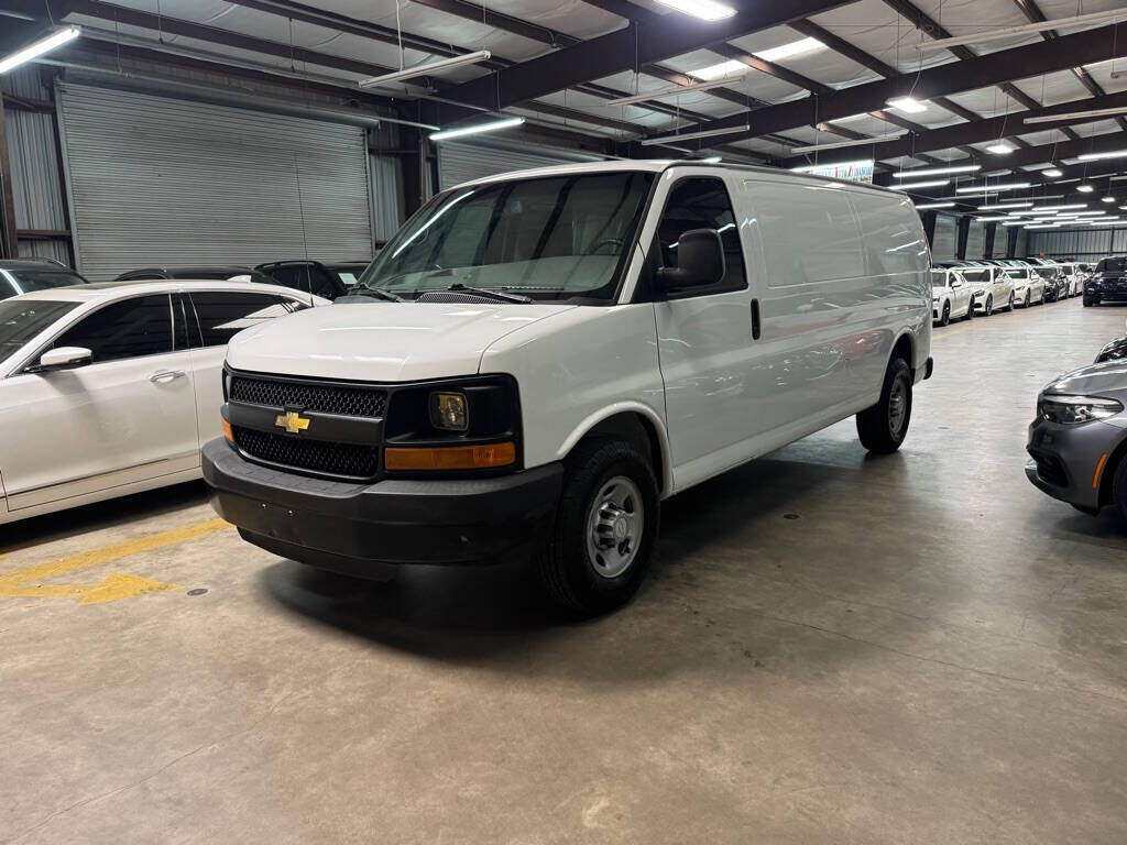2015 CHEVROLET Express