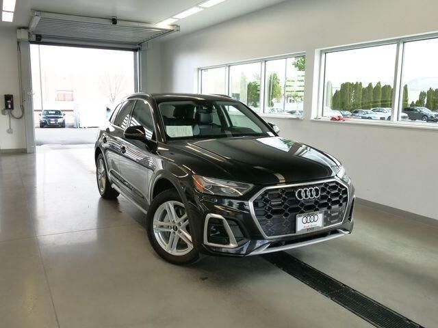 2025 AUDI Q5 e