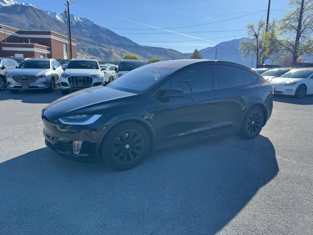 2018 TESLA Model X