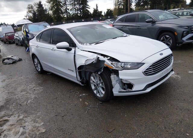 2019 FORD Fusion