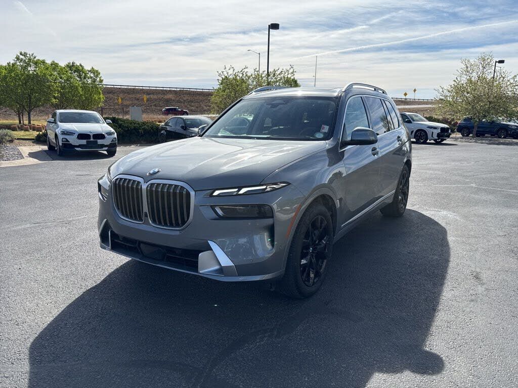 2024 BMW X7