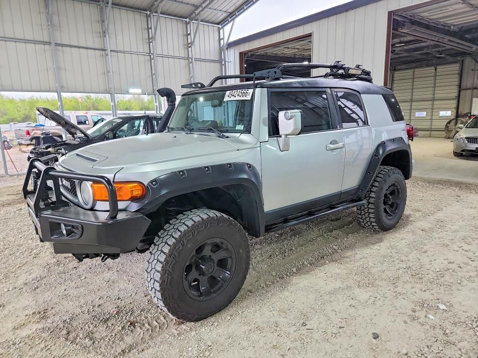 2007 TOYOTA FJ Cruiser