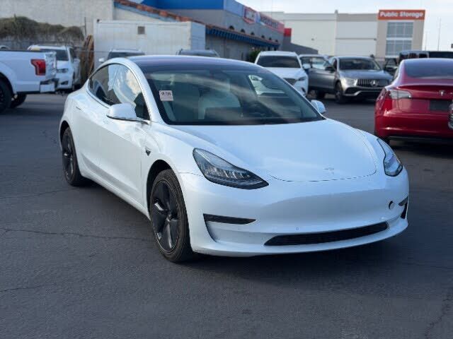 2018 TESLA Model 3