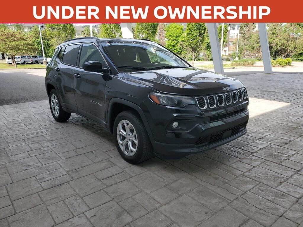 2024 JEEP Compass