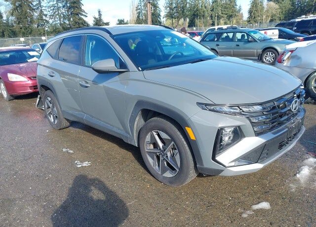 2025 HYUNDAI Tucson