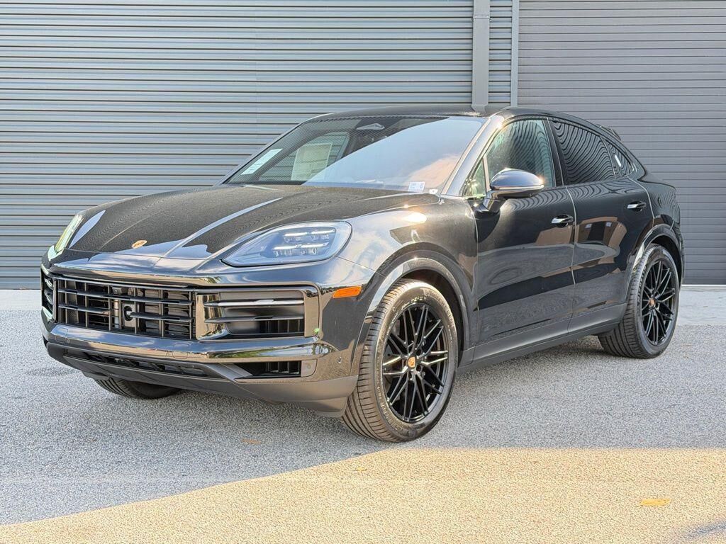2026 PORSCHE Cayenne