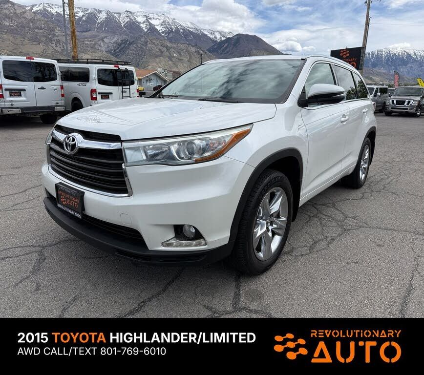 2015 TOYOTA Highlander
