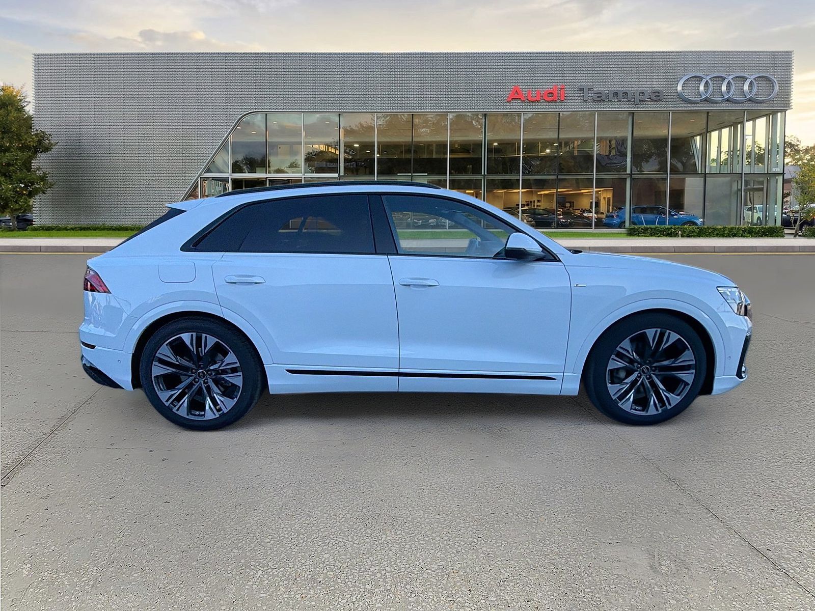 2026 Audi Q8