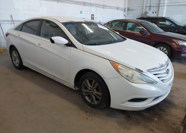 2011 HYUNDAI Sonata