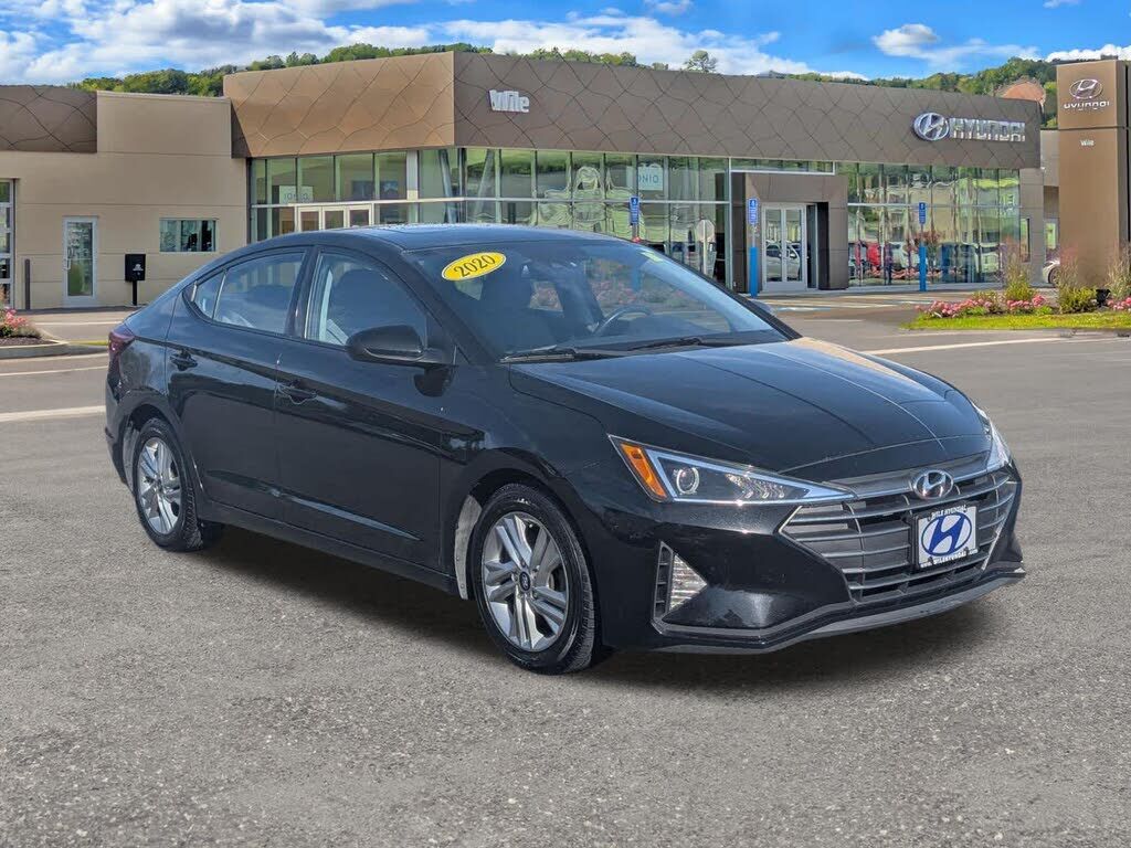 2020 HYUNDAI Elantra