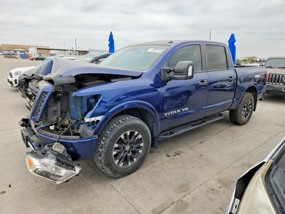 2019 NISSAN Titan