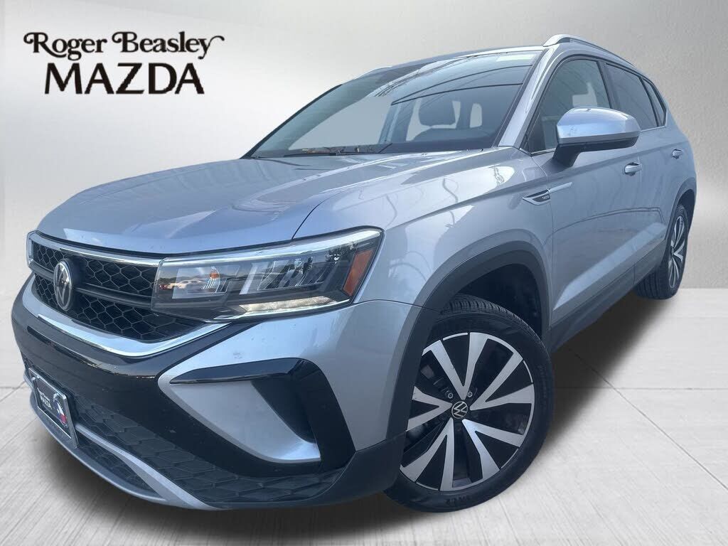 2024 VOLKSWAGEN Taos