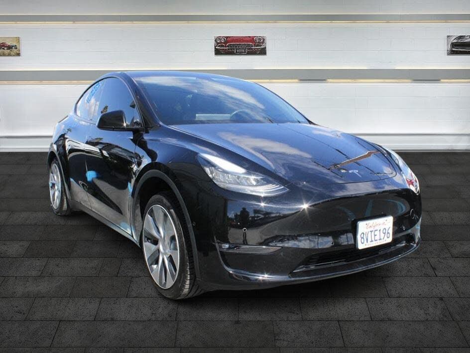 2021 TESLA Model Y