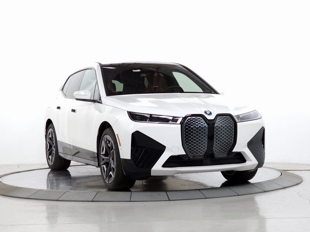 2023 BMW ix