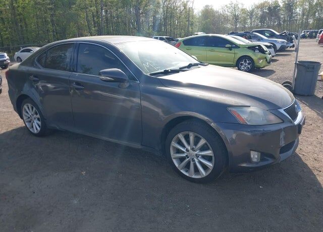 2010 LEXUS IS