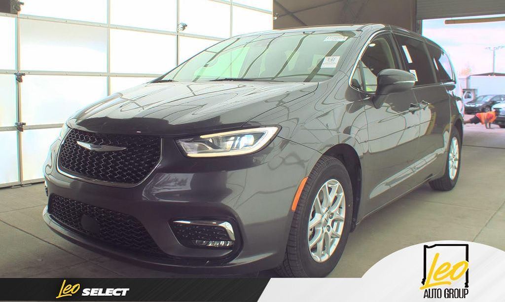 2023 CHRYSLER Pacifica